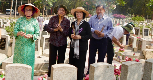 Lắng đọng ‘hành trình về nguồn’ của những chiến sĩ áo trắng