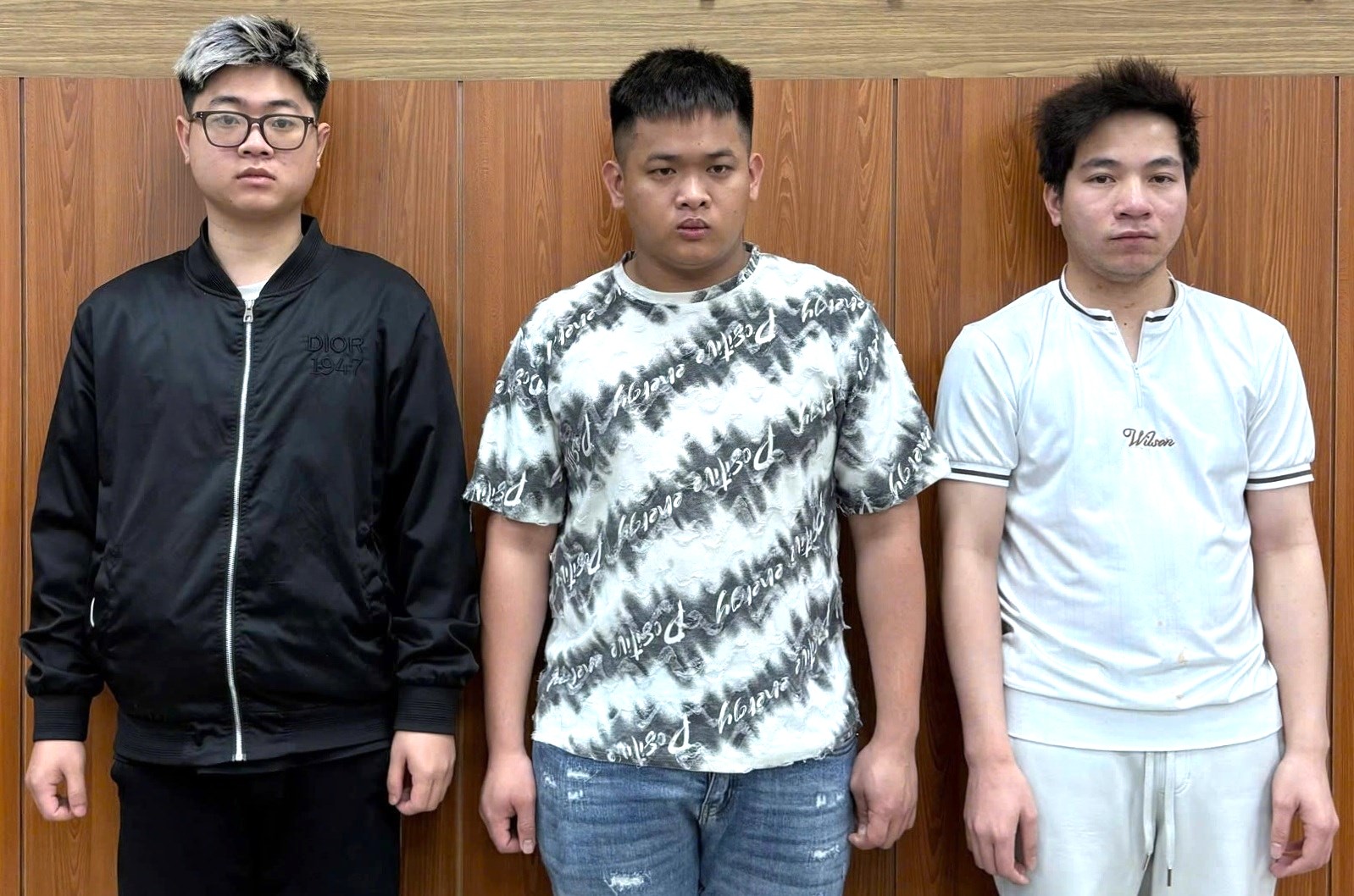 Công an Hải Phòng bắt giữ kẻ lập trang Fanpage mạo danh chiếm đoạt tiền đặt cọc khách hàng- Ảnh 1. Công an Hải Phòng bắt giữ kẻ lập trang Fanpage mạo danh chiếm đoạt tiền đặt cọc khách hàng- Ảnh 1.