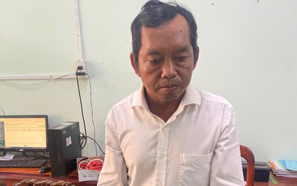 Tài xế không có GPLX chở 20 người đi làm thiện nguyện ở Lào Cai- Ảnh 2.