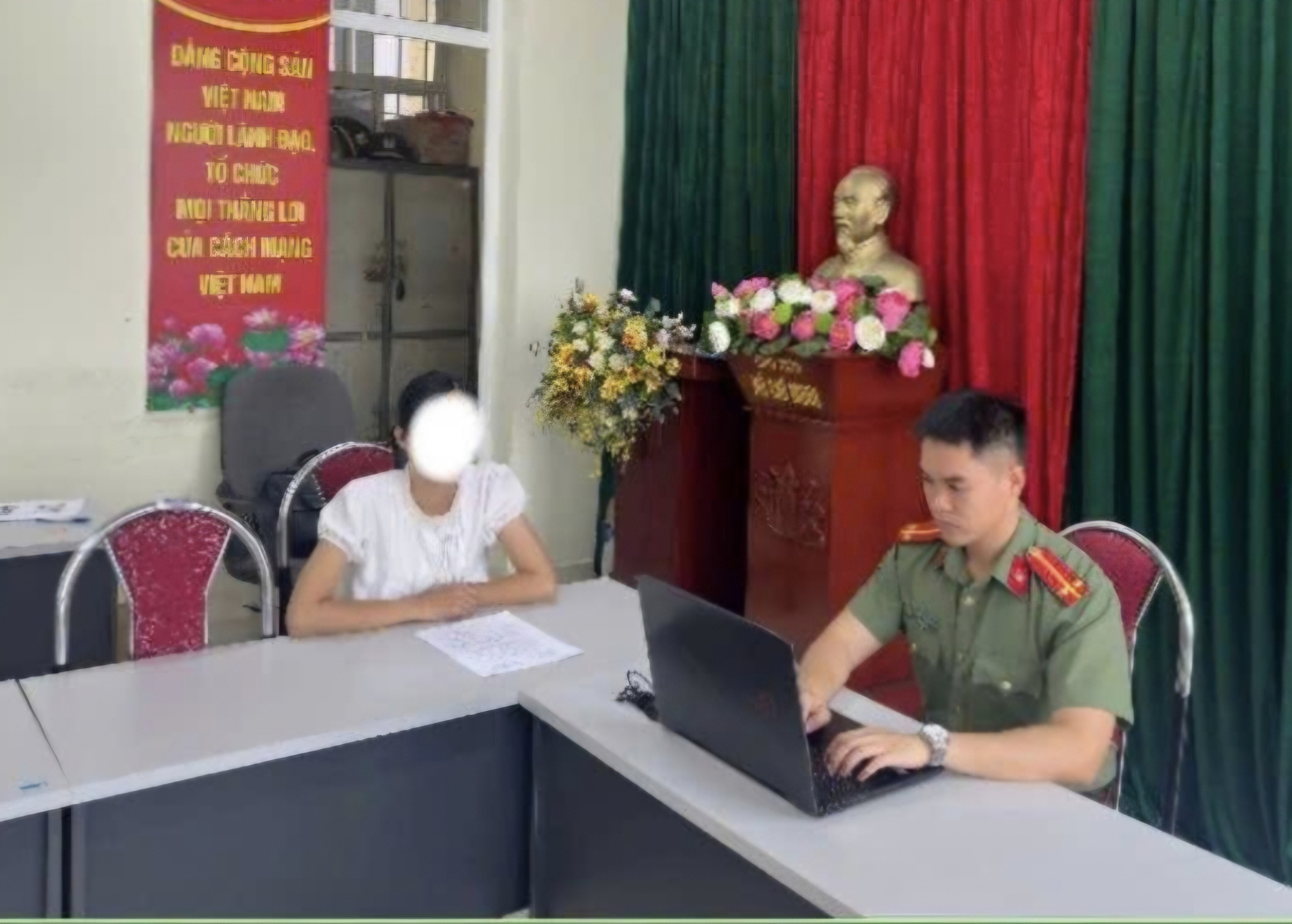Tin bạn gái quen qua Facebook 'ảo' suốt 5 năm, người đàn ông bị lừa chuyển hơn 300 triệu đồng- Ảnh 1. Tin bạn gái quen qua Facebook 'ảo' suốt 5 năm, người đàn ông bị lừa chuyển hơn 300 triệu đồng- Ảnh 1.