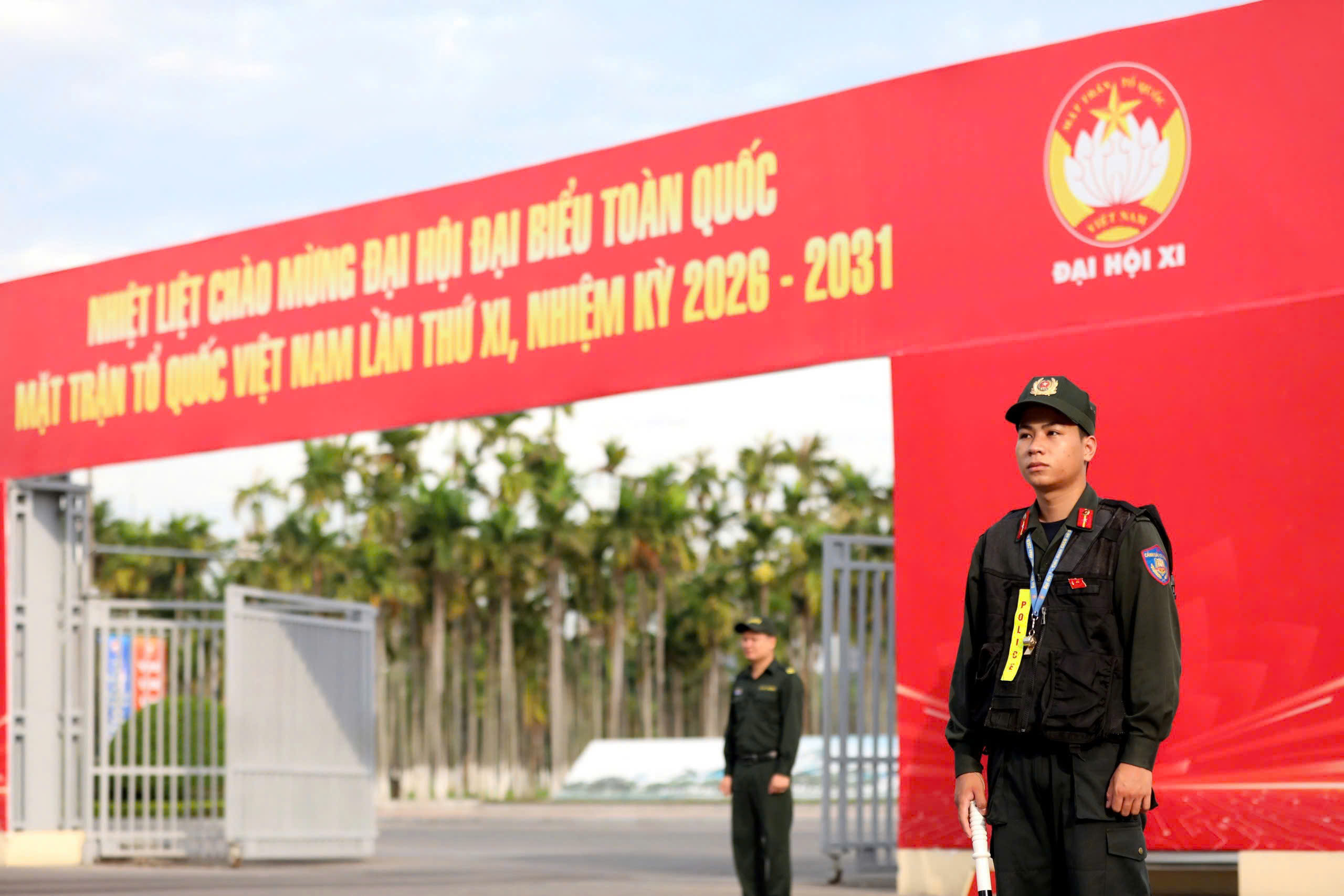 Hà Nội bảo đảm an toàn cho Đại hội Mặt trận Tổ quốc Việt Nam lần thứ XI- Ảnh 3. Hà Nội bảo đảm an toàn cho Đại hội Mặt trận Tổ quốc Việt Nam lần thứ XI- Ảnh 3.