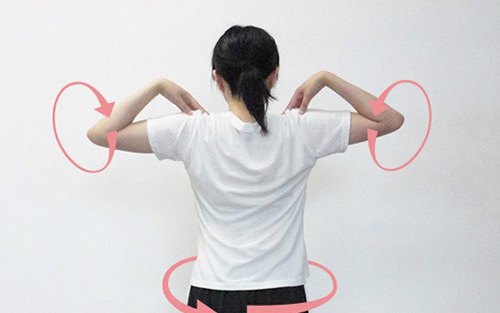 Bài giãn cơ buổi sáng 15 phút tăng cường lưu thông máu, giảm căng cơ