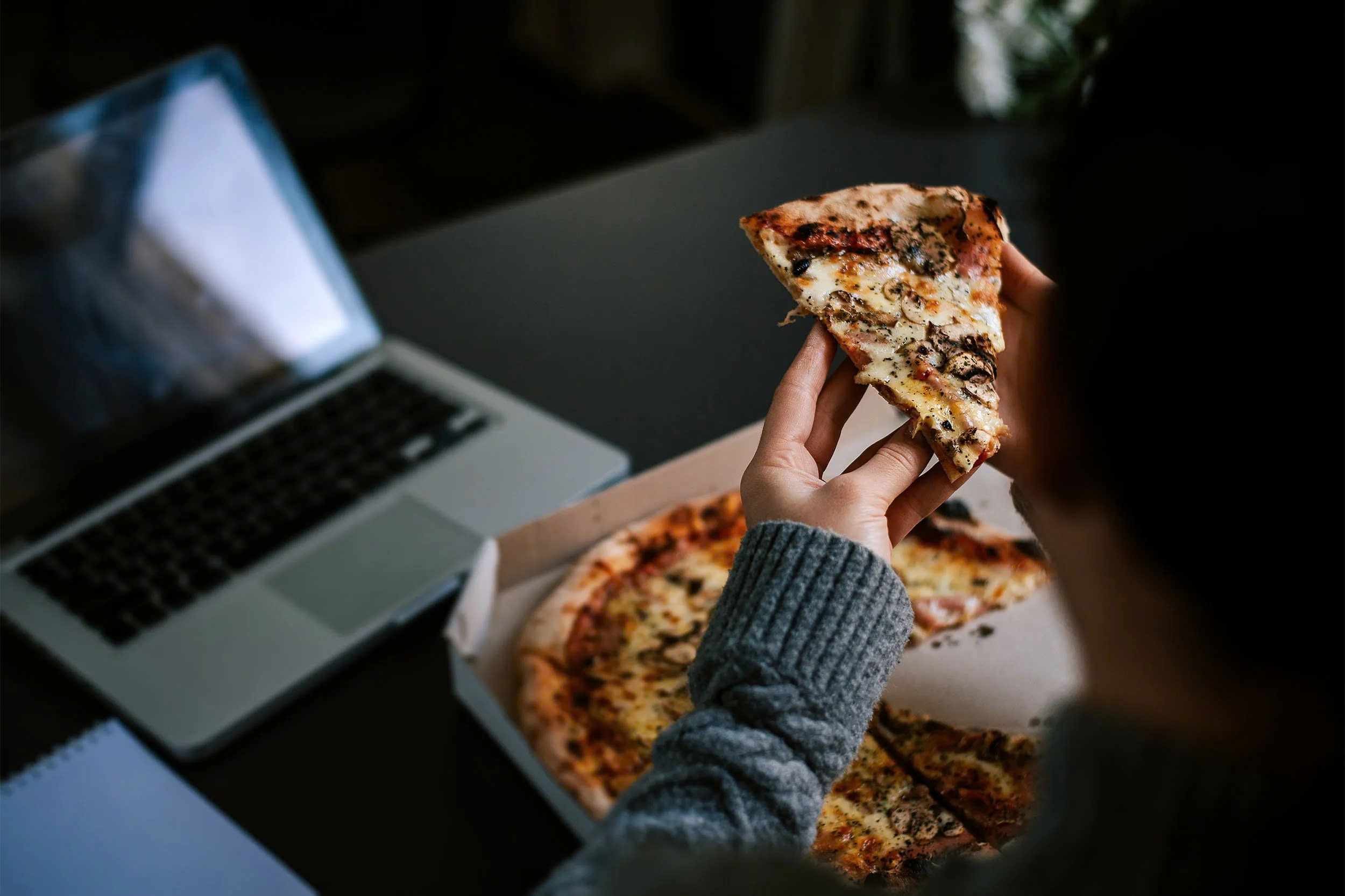 Đói trước khi ngủ, nên ăn hay nên nhịn?- Ảnh 3.