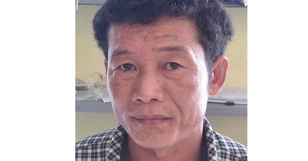 Bắt tạm giam ‘thần cồn’ dùng dao chém 3 người bị thương