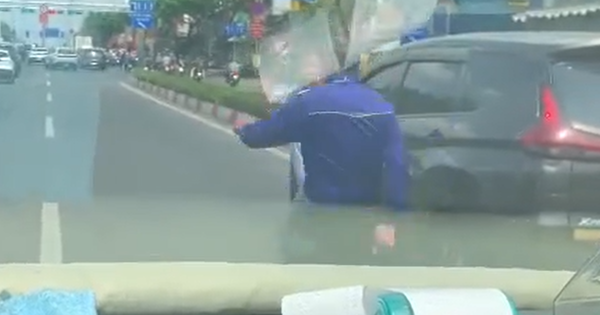 CSGT xác minh clip 2 người đàn ông rượt đuổi, đánh nhau trên đường ở TPHCM
