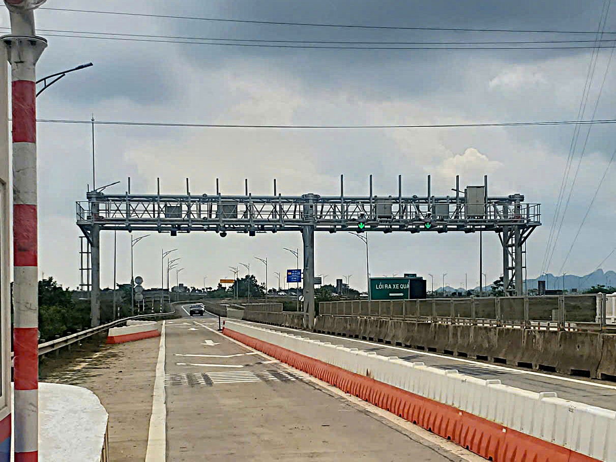 Sau 2 tháng thu phí không barie trên 5 tuyến cao tốc:  Hiệu quả đến đâu?- Ảnh 3.