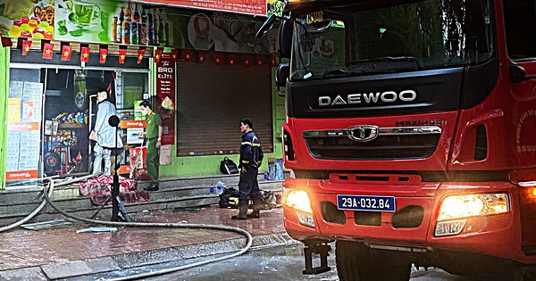 Hà Nội: Cháy siêu thị có diện tích 200m2 tại khu tập thể Vĩnh Phúc