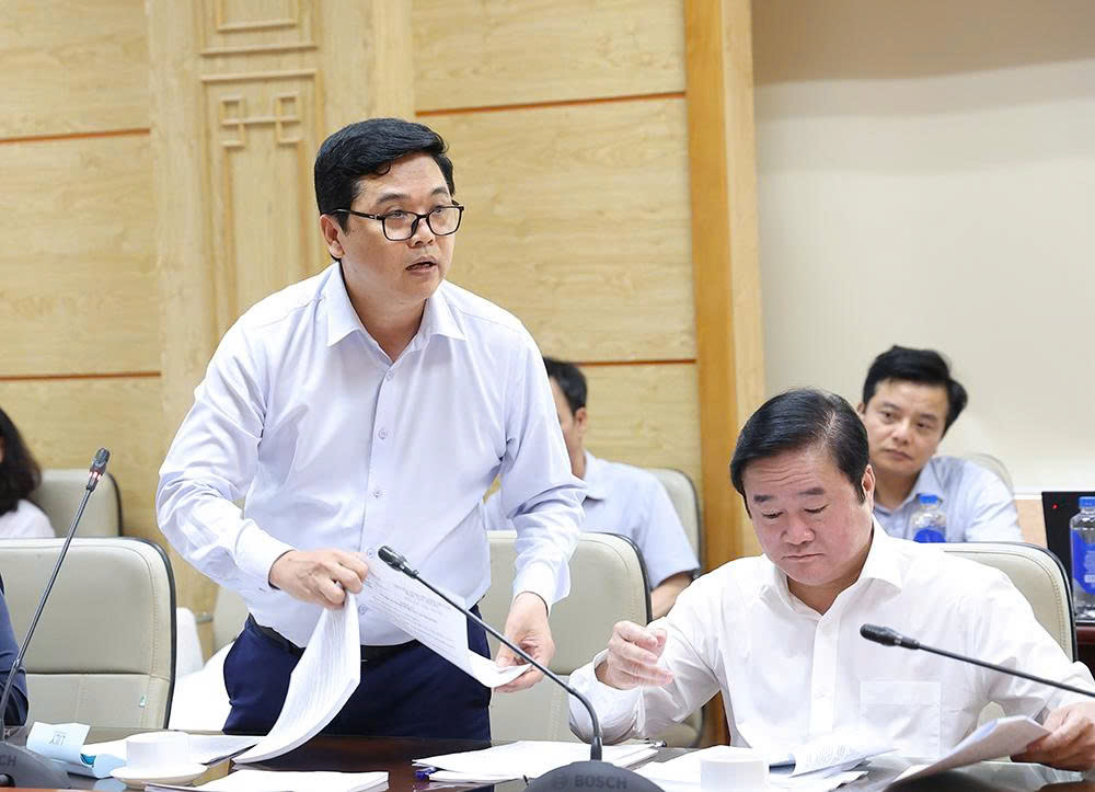 Tăng tính khả thi cho Luật Phòng bệnh bằng quy định báo cáo đồng bộ, đẩy mạnh chuyển đổi số trong giám sát dịch- Ảnh 3. Tăng tính khả thi cho Luật Phòng bệnh bằng quy định báo cáo đồng bộ, đẩy mạnh chuyển đổi số trong giám sát dịch- Ảnh 3.