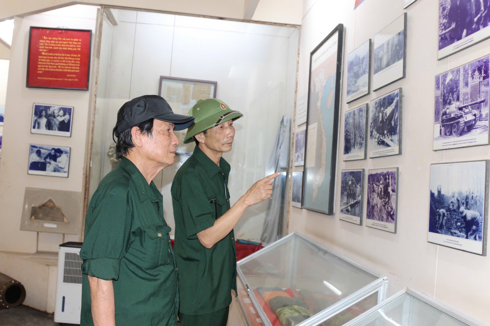 Tri ân tại Ngã ba Đồng Lộc- Ảnh 7.