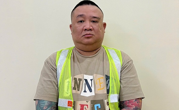 Hà Nội: Tạm giữ 13 đối tượng để điều tra về hành vi kinh doanh 'bóng cười' tại Lounge Gas Remix- Ảnh 1. Hà Nội: Tạm giữ 13 đối tượng để điều tra về hành vi kinh doanh 'bóng cười' tại Lounge Gas Remix- Ảnh 1.