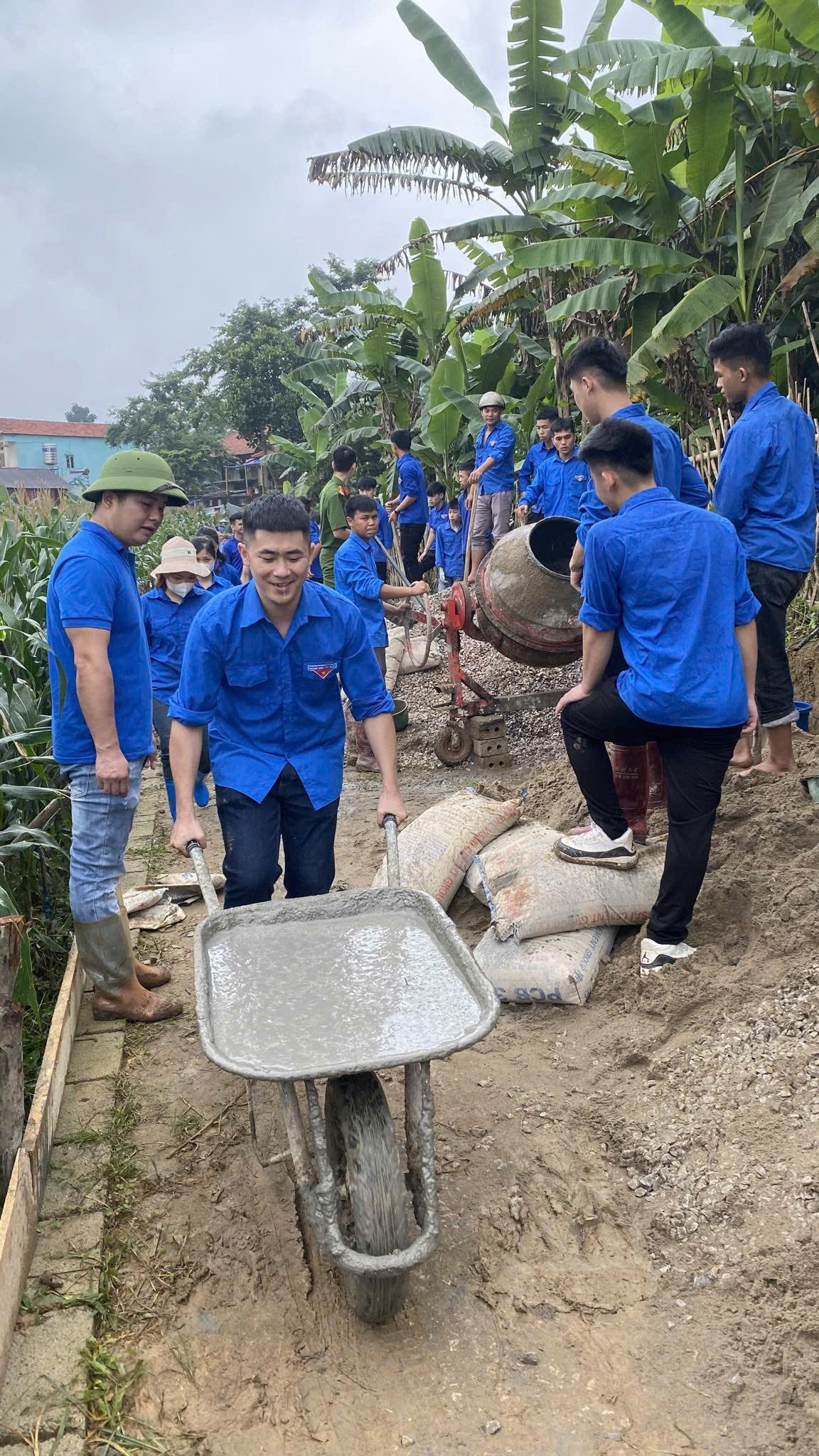 Bác sĩ trẻ với kho 'sáng kiến số' nâng cao chất lượng khám, chữa bệnh ở vùng cao- Ảnh 4. Bác sĩ trẻ với kho 'sáng kiến số' nâng cao chất lượng khám, chữa bệnh ở vùng cao- Ảnh 4.