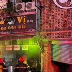 Kịp thời cứu 4 người mắc kẹt trong vụ cháy ở trung tâm TP Hồ Chí Minh