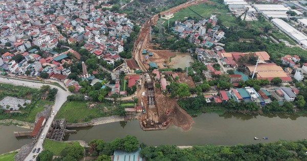 Cận cảnh kênh dẫn nước 7,7 km từ sông Hồng ‘hồi sinh’ sông Tô Lịch