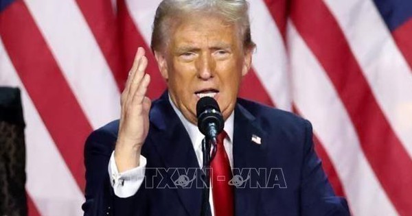 Tổng thống Trump: Mỹ phải tiến vào Iran để thu hồi kho uranium bị chôn vùi