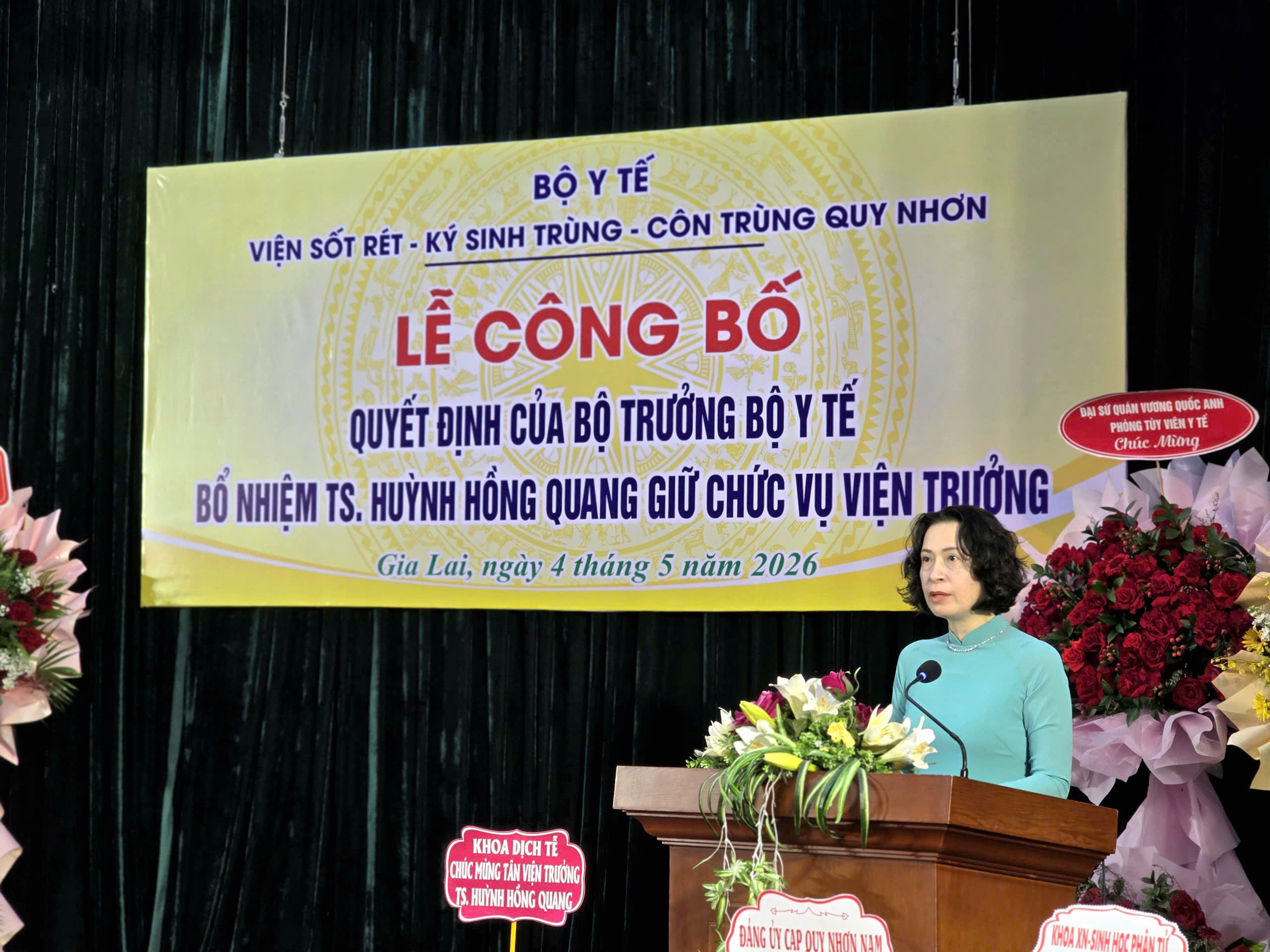 Bộ Y tế công bố quyết định bổ nhiệm Viện trưởng Viện Sốt rét - Ký sinh trùng - Côn trùng Quy Nhơn- Ảnh 2. Bộ Y tế công bố quyết định bổ nhiệm Viện trưởng Viện Sốt rét - Ký sinh trùng - Côn trùng Quy Nhơn- Ảnh 2.