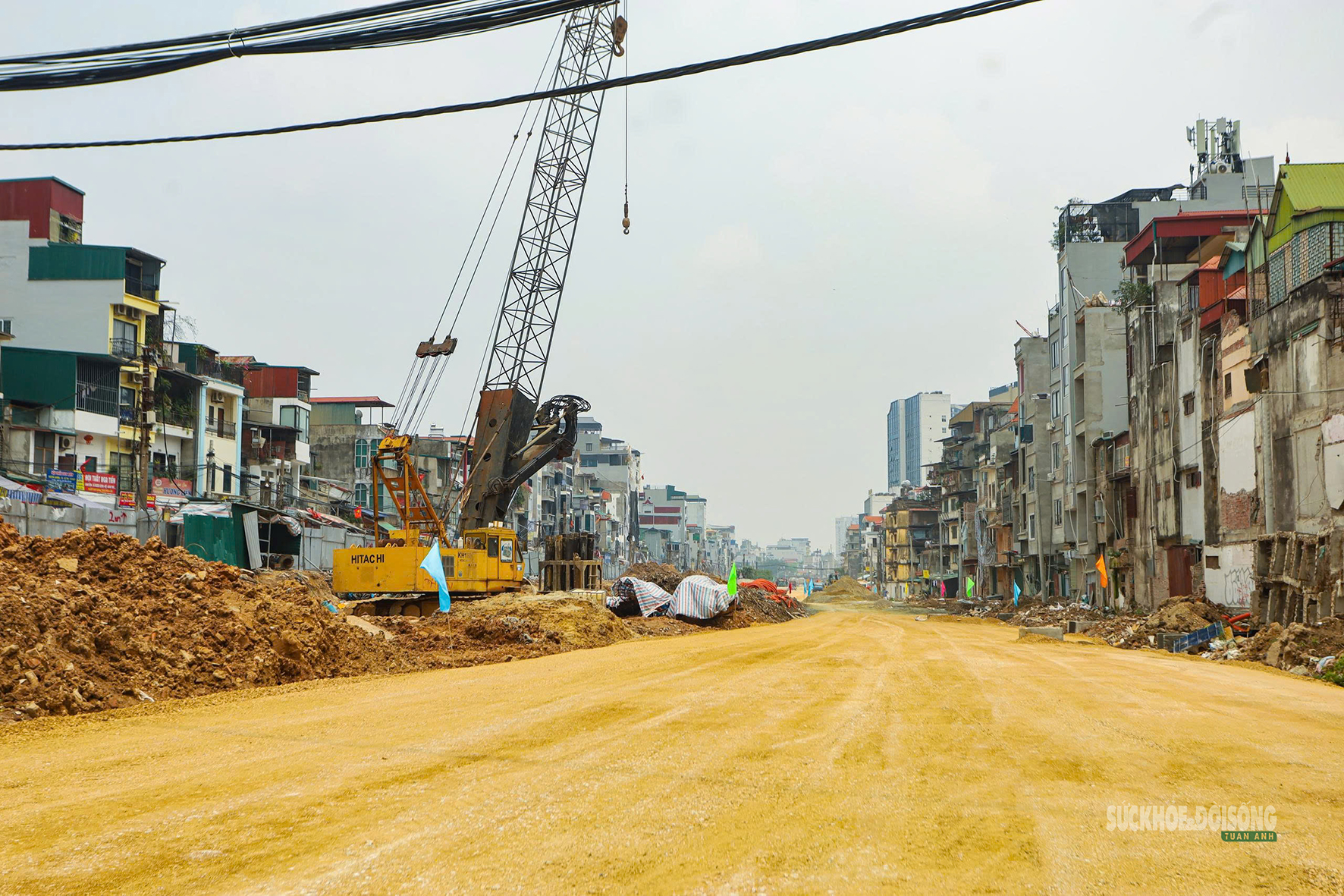 Cầu vượt Vành đai 1 dần thành hình, kỳ vọng giảm áp lực giao thông nội đô- Ảnh 4. Cầu vượt Vành đai 1 dần thành hình, kỳ vọng giảm áp lực giao thông nội đô- Ảnh 4.