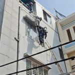 Cảnh sát kịp thời cứu nạn nhân trong vụ cháy nhà 5 tầng ở TPHCM