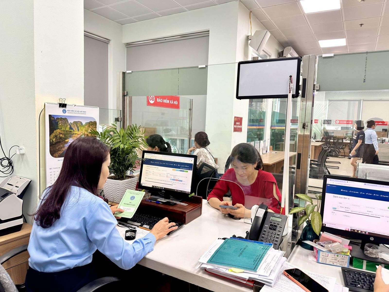 Lương hưu: Đa số là mức dưới 10 triệu đồng mỗi tháng- Ảnh 1. Lương hưu: Đa số là mức dưới 10 triệu đồng mỗi tháng- Ảnh 1.
