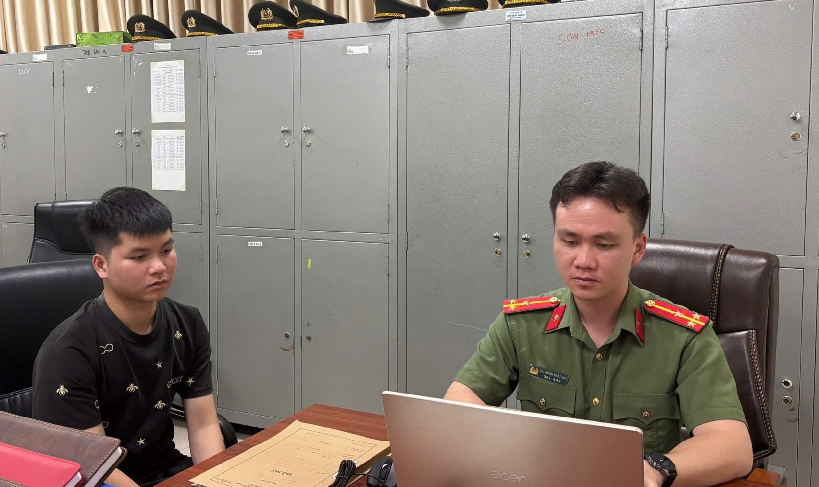 Điều tra kẻ mạo danh sư thầy Thích Khai Quảng để lừa đảo, chiếm đoạt tiền công đức- Ảnh 1. Điều tra kẻ mạo danh sư thầy Thích Khai Quảng để lừa đảo, chiếm đoạt tiền công đức- Ảnh 1.