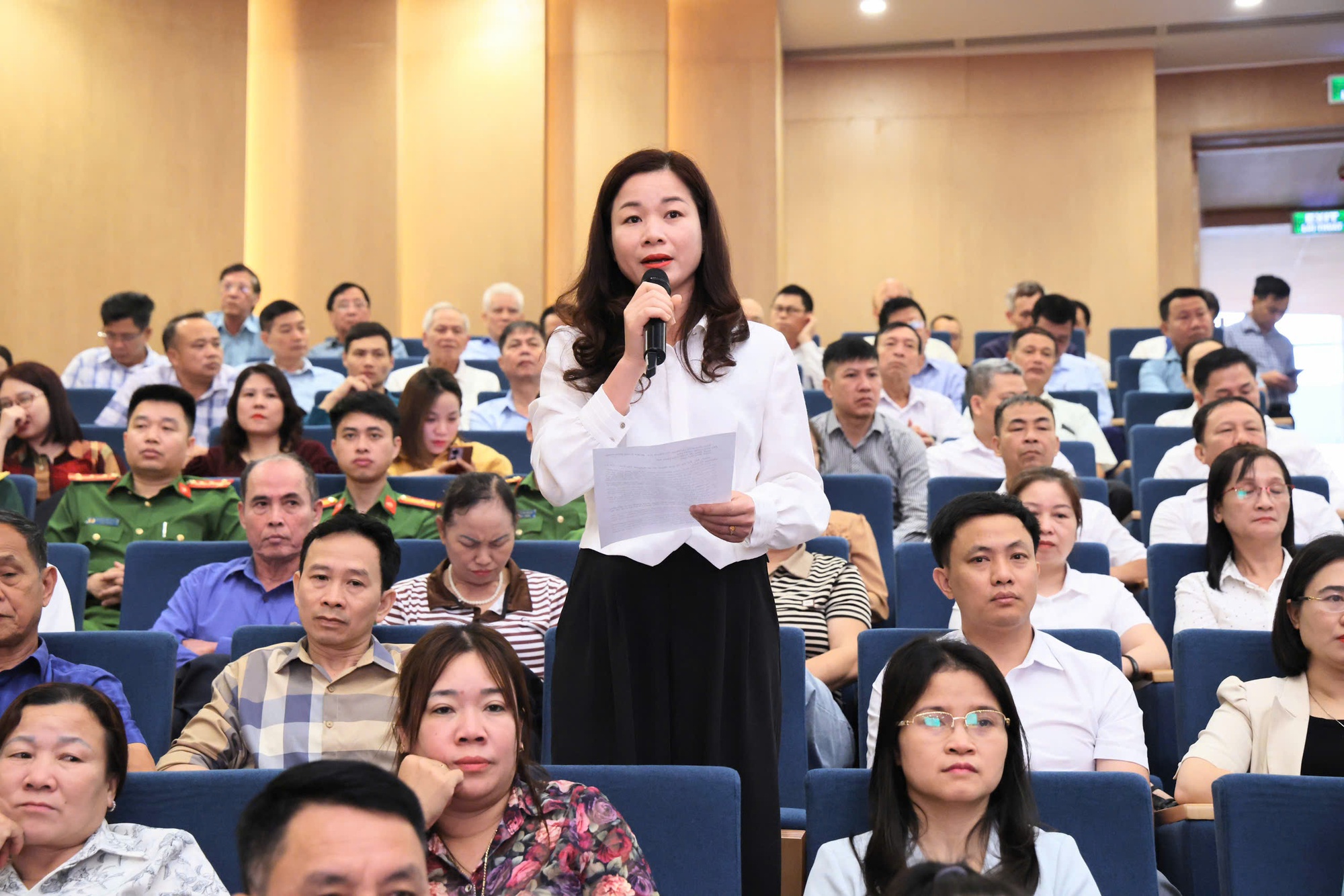 Phó Thủ tướng: Xem xét điều chỉnh phụ cấp cán bộ cấp xã trong tổng thể cải cách tiền lương- Ảnh 3.