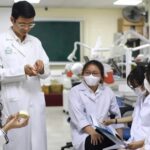 Mức quy đổi điểm IELTS của các trường đại học Y Dược năm 2026