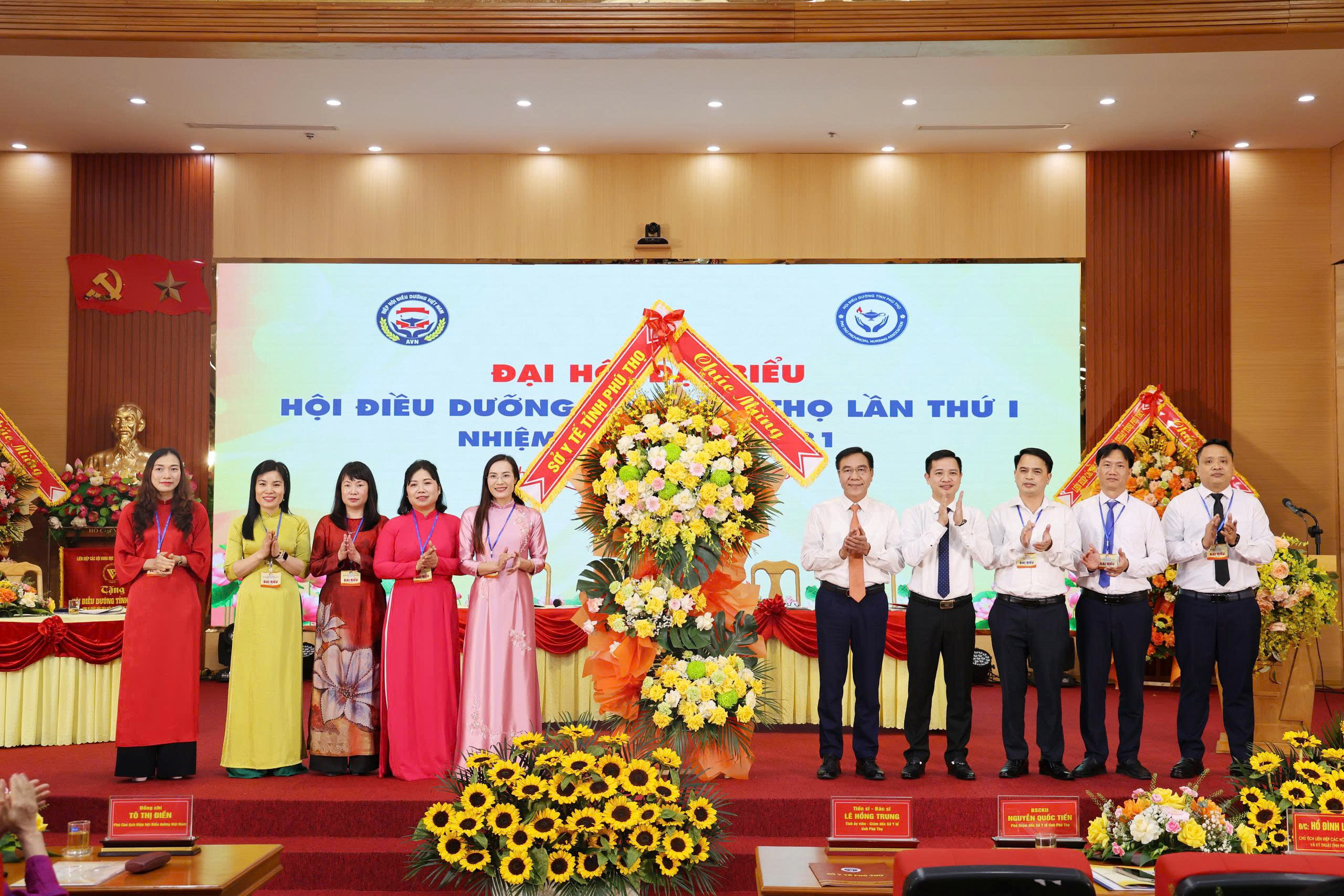 Nữ điều dưỡng Sản Nhi: 'Sau mỗi mũi tiêm, ca trực là trách nhiệm với tính mạng con người'- Ảnh 3. Nữ điều dưỡng Sản Nhi: 'Sau mỗi mũi tiêm, ca trực là trách nhiệm với tính mạng con người'- Ảnh 3.