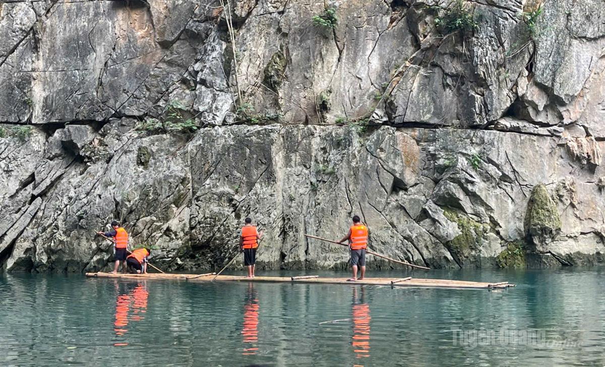 Tuyên Quang: Tìm thấy nạn nhân đuối nước còn lại tại chân Thủy điện Nho Quế 3- Ảnh 1. Tuyên Quang: Tìm thấy nạn nhân đuối nước còn lại tại chân Thủy điện Nho Quế 3- Ảnh 1.