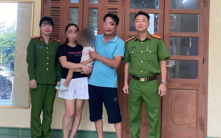Từ dấu vết nghi vấn, tìm thấy bé gái 10 tuổi bị lạc trong rừng- Ảnh 2.