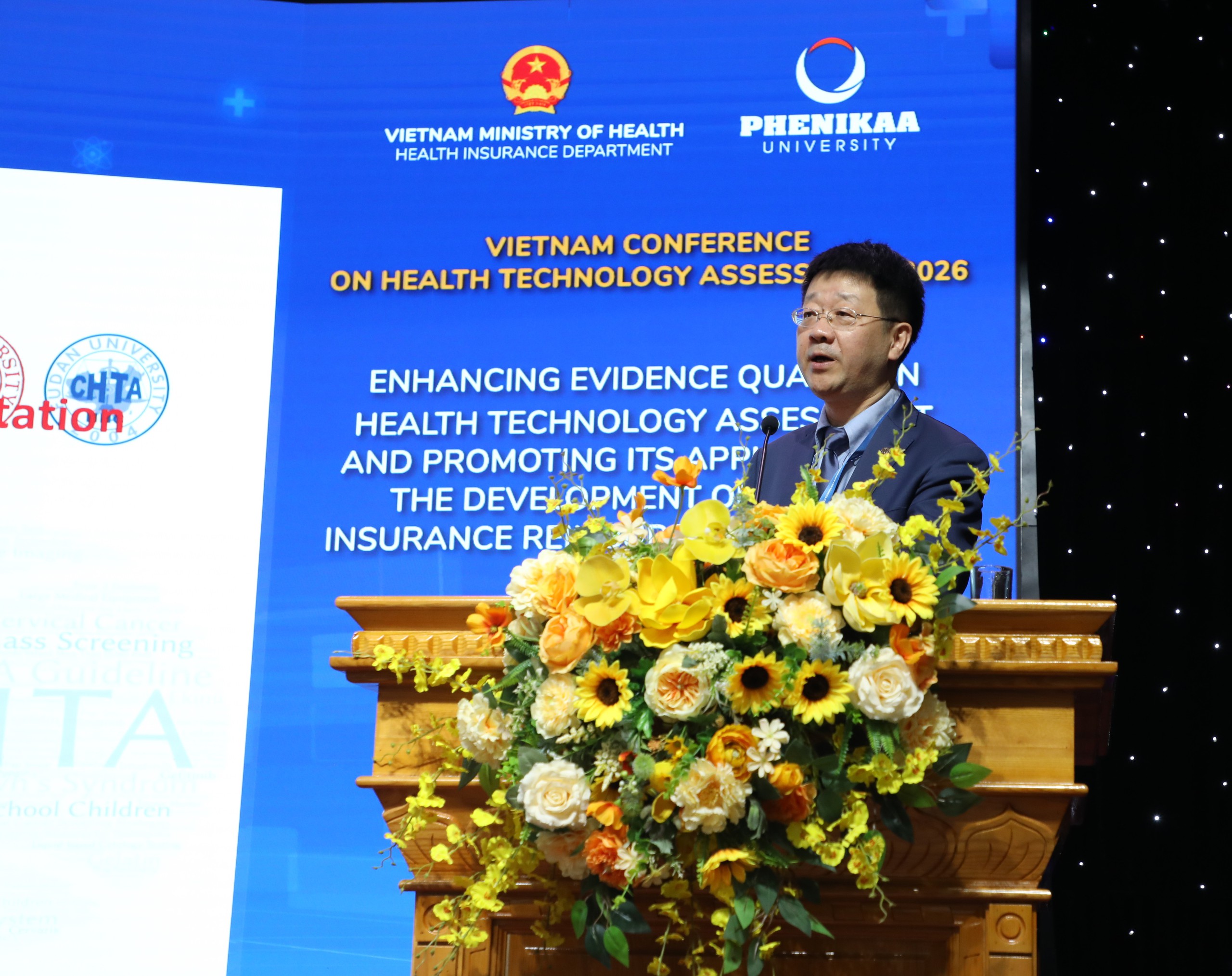 Sẽ có thêm nhiều thuốc điều trị ung thư mới được BHYT chi trả, giảm gánh nặng chi phí cho người bệnh- Ảnh 2. Sẽ có thêm nhiều thuốc điều trị ung thư mới được BHYT chi trả, giảm gánh nặng chi phí cho người bệnh- Ảnh 2.