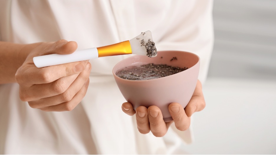 2 công thức mặt nạ từ hạt chia siêu cấp ẩm cho da khoẻ mạnh, căng bóng- Ảnh 3.