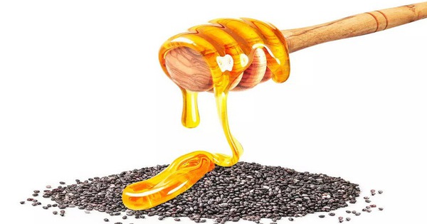 2 công thức mặt nạ từ hạt chia siêu cấp ẩm cho da khoẻ mạnh, căng bóng