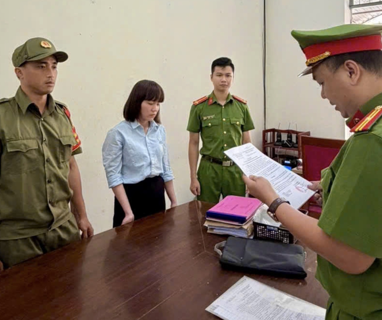 Khởi tố Hồ Thị Xuân Lài lừa 1,5 tỷ đồng tiền đáo hạn ngân hàng- Ảnh 1.
