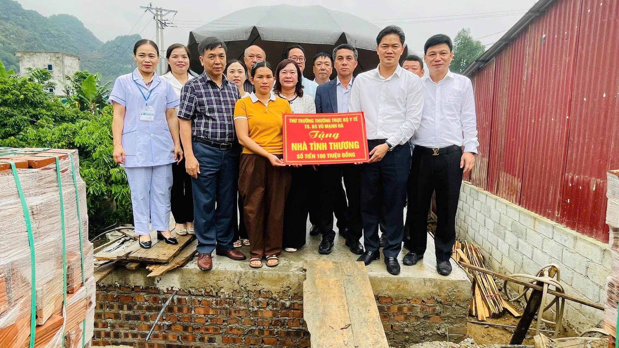 Từ Lũng Cú, Phố Bảng lan tỏa tinh thần phòng bệnh từ sớm, từ xa nơi vùng biên Tổ Quốc - Ảnh 17. Từ Lũng Cú, Phố Bảng lan tỏa tinh thần phòng bệnh từ sớm, từ xa nơi vùng biên Tổ Quốc - Ảnh 17.