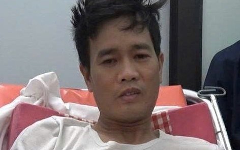 Nghi vợ ngoại tình, chồng đâm chết vợ rồi bỏ trốn- Ảnh 2.