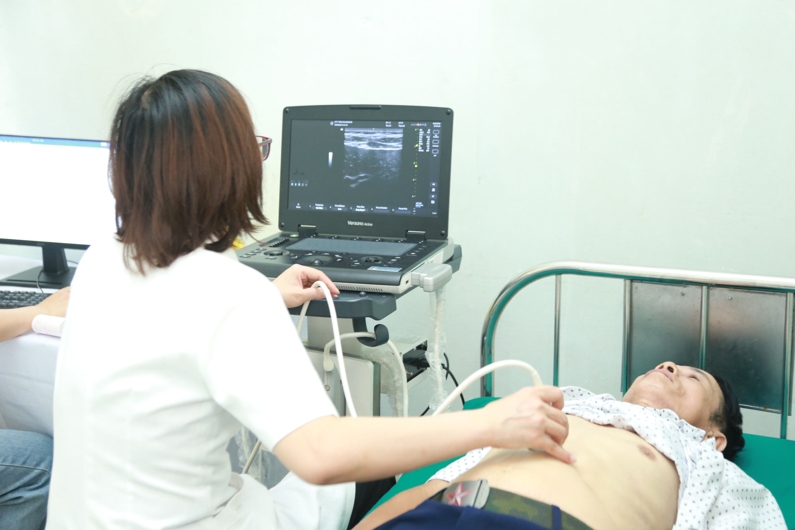 Bộ trưởng Đào Hồng Lan: Chăm sóc sức khỏe người dân từ sớm, từ xa và ngay tại cơ sở- Ảnh 14. Bộ trưởng Đào Hồng Lan: Chăm sóc sức khỏe người dân từ sớm, từ xa và ngay tại cơ sở- Ảnh 14.