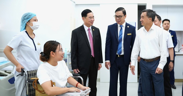 Tiêu chuẩn chất lượng nâng cao đối với bệnh viện phải lấy an toàn người bệnh làm trục xuyên suốt
