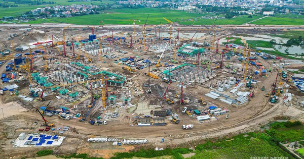 Hà Nội: Lộ diện những hàng ghế đầu tiên của sân vận động 135.000 chỗ