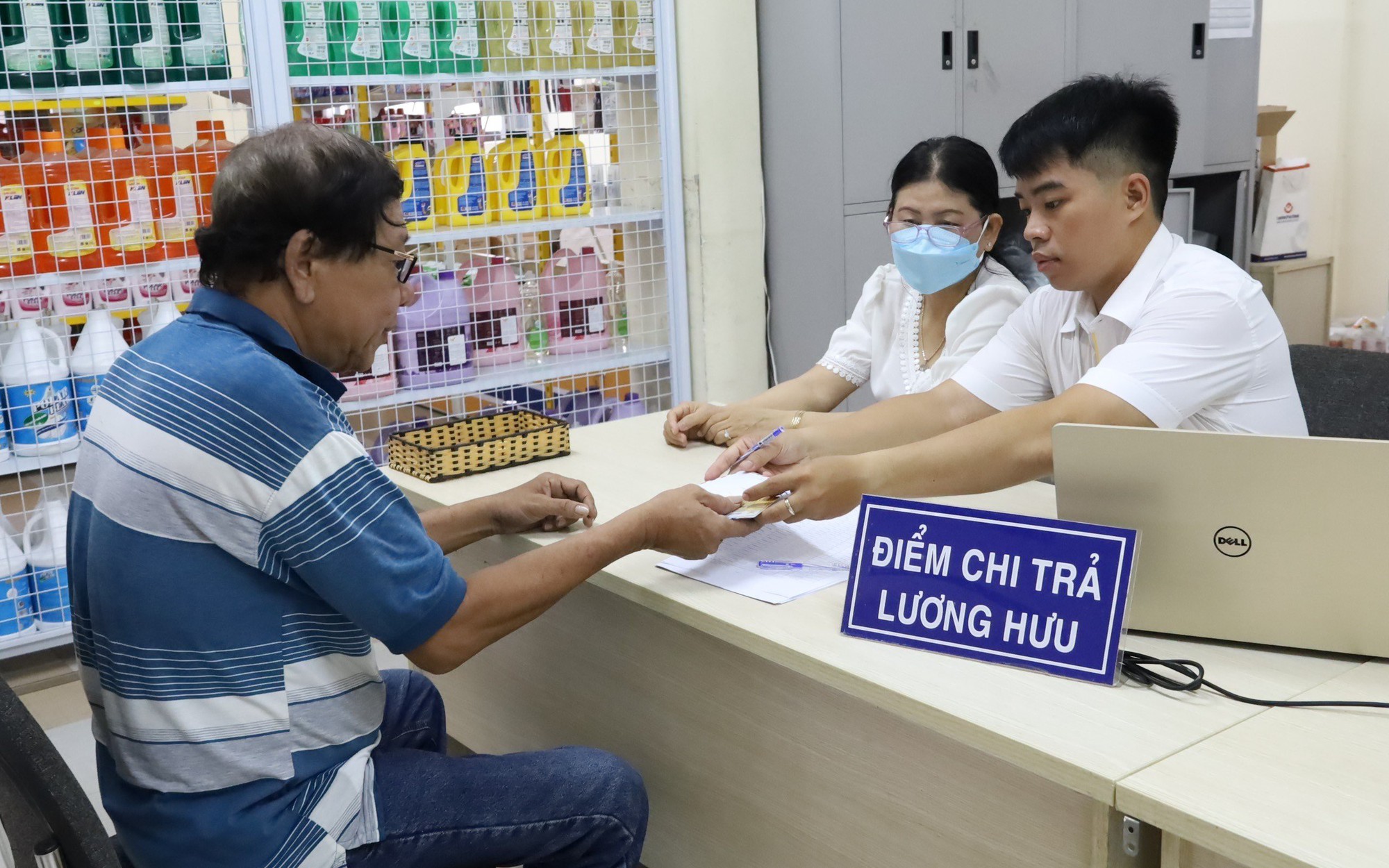 Từ ngày 10/5, những trường hợp nào được hưởng bảo hiểm hưu trí bổ sung?- Ảnh 2.