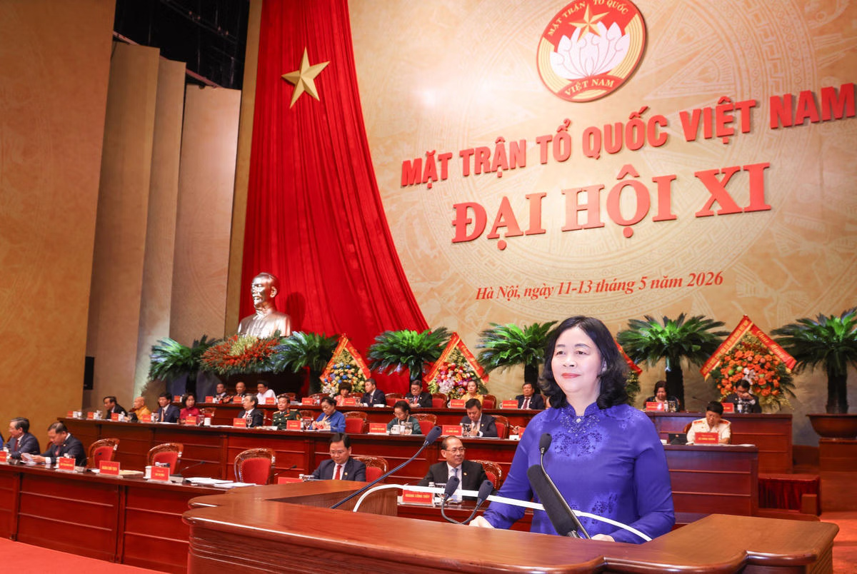 Bà Bùi Thị Minh Hoài tiếp tục làm Chủ tịch MTTQ Việt Nam- Ảnh 1. Bà Bùi Thị Minh Hoài tiếp tục làm Chủ tịch MTTQ Việt Nam- Ảnh 1.