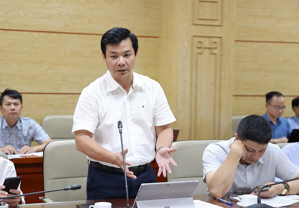 Lãnh đạo các đơn vị của Bộ Y tế chịu trách nhiệm về tiến độ, chất lượng các nhiệm vụ chuyển đổi số- Ảnh 4. Lãnh đạo các đơn vị của Bộ Y tế chịu trách nhiệm về tiến độ, chất lượng các nhiệm vụ chuyển đổi số- Ảnh 4.