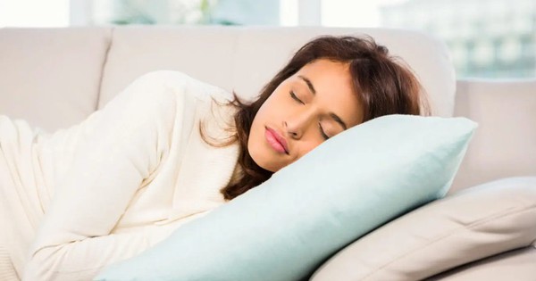 Cách ngủ trưa đúng để phục hồi não bộ