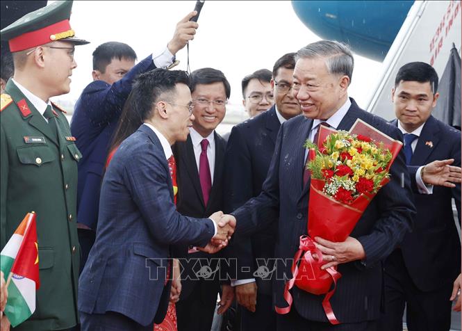 Tổng Bí thư, Chủ tịch nước Tô Lâm bắt đầu thăm cấp Nhà nước Cộng hòa Ấn Độ- Ảnh 2. Tổng Bí thư, Chủ tịch nước Tô Lâm bắt đầu thăm cấp Nhà nước Cộng hòa Ấn Độ- Ảnh 2.