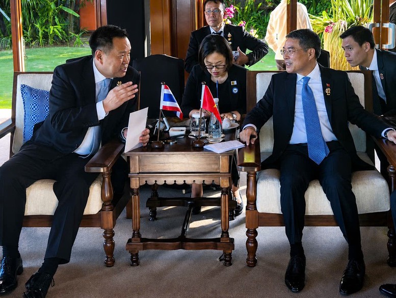Thủ tướng Lê Minh Hưng đề nghị Thái Lan nghiên cứu gỡ rào cản kỹ thuật cho hàng hóa Việt- Ảnh 1.