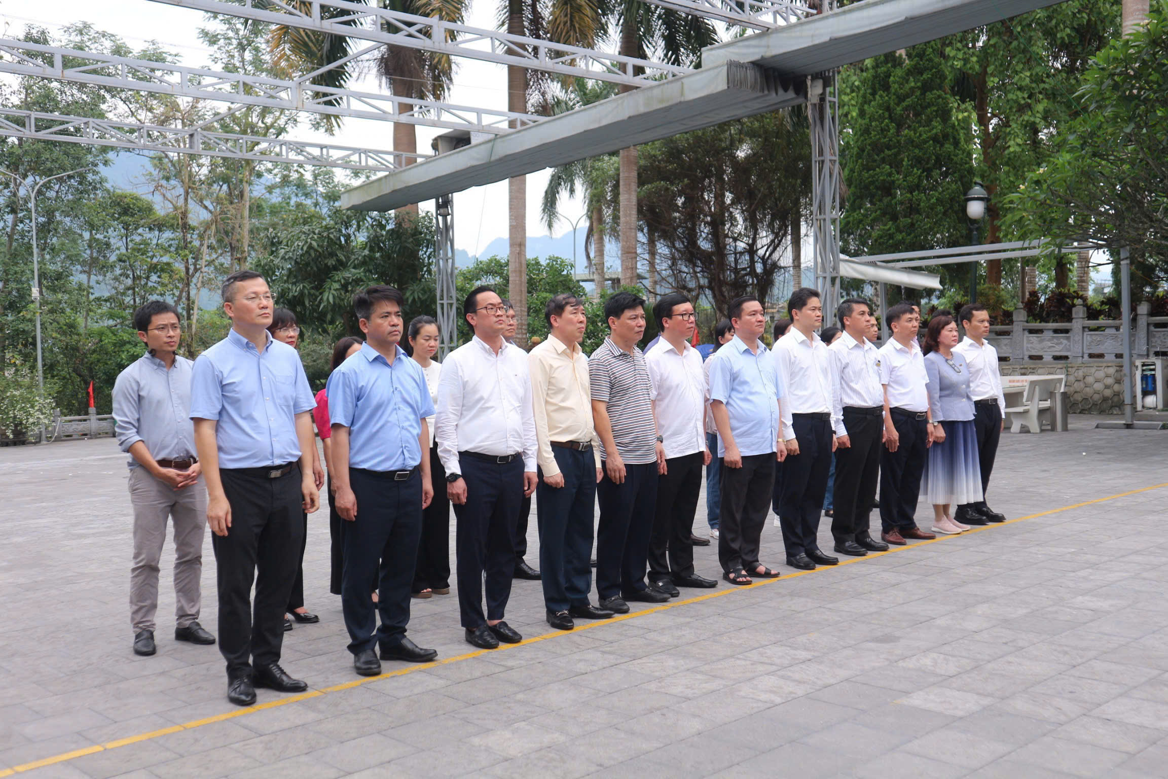 Thứ trưởng Thường trực Vũ Mạnh Hà: Mỗi hoạt động thiện nguyện đúng nhu cầu sẽ góp phần bồi đắp niềm tin với ngành y tế- Ảnh 6. Thứ trưởng Thường trực Vũ Mạnh Hà: Mỗi hoạt động thiện nguyện đúng nhu cầu sẽ góp phần bồi đắp niềm tin với ngành y tế- Ảnh 6.