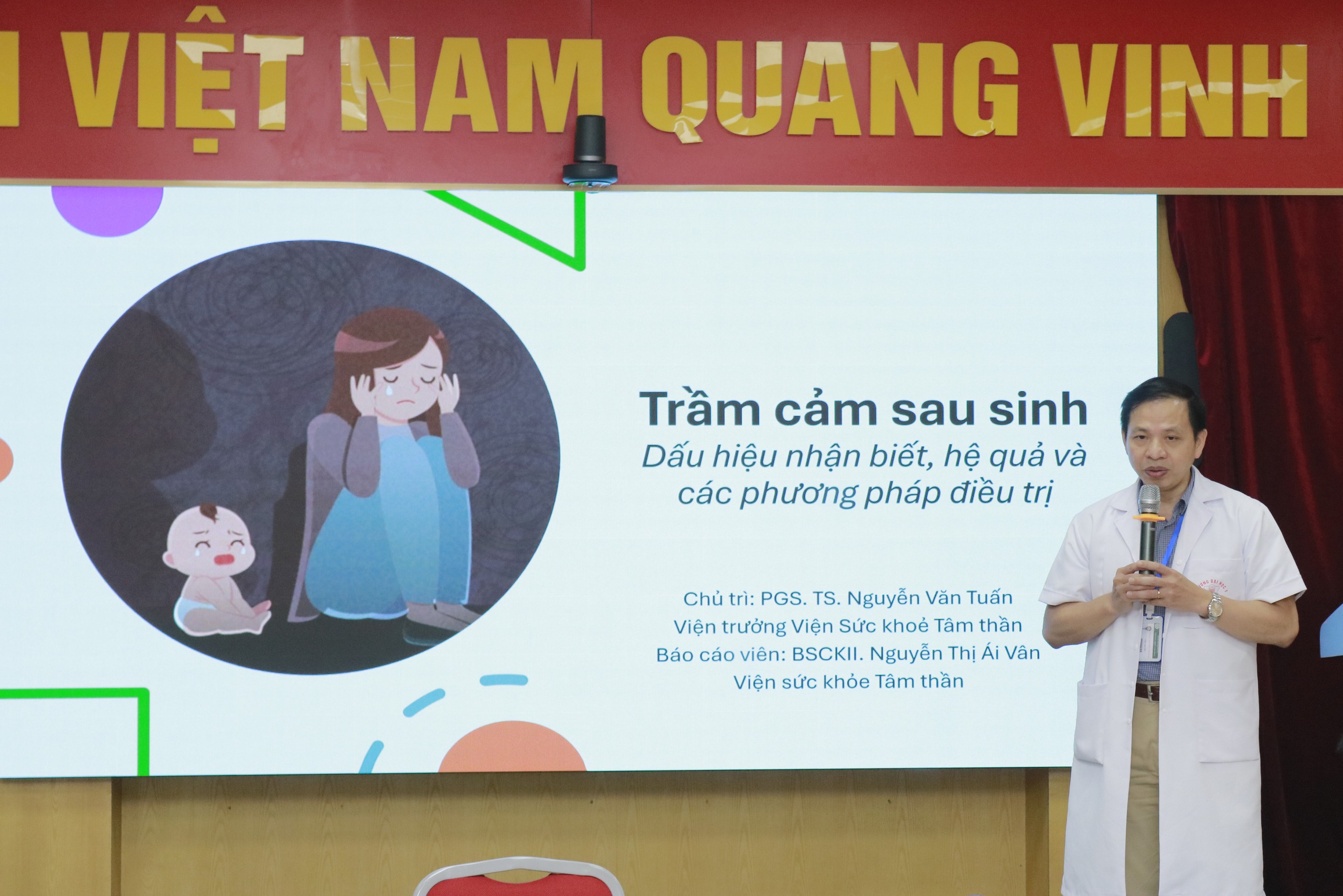 Người mẹ trẻ phải điều trị sức khỏe tâm thần vì có biểu hiện bất thường sau sinh- Ảnh 2. Người mẹ trẻ phải điều trị sức khỏe tâm thần vì có biểu hiện bất thường sau sinh- Ảnh 2.