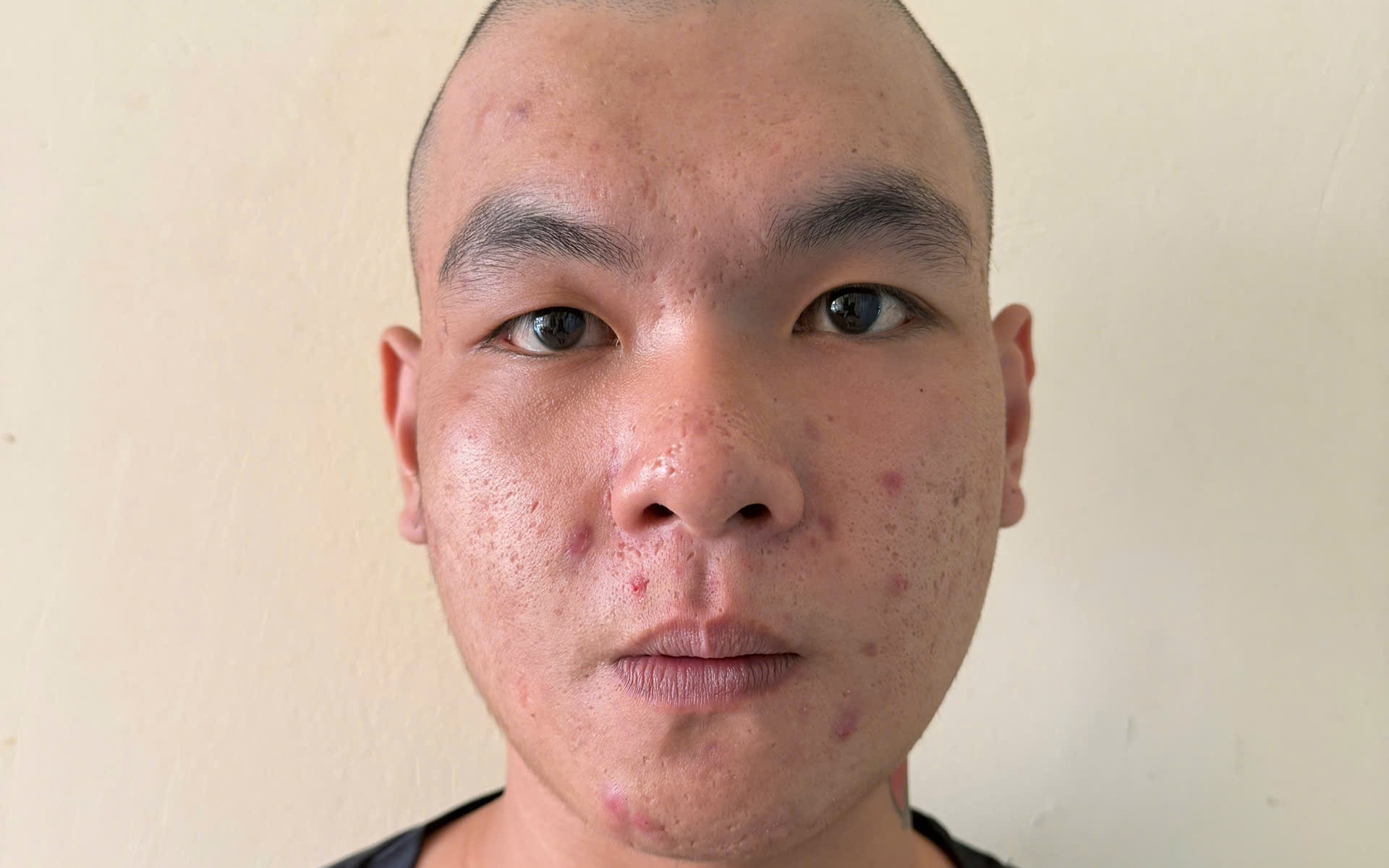 Trộm xe mô tô của cha ruột đem bán