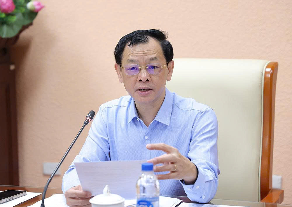 Lãnh đạo các đơn vị của Bộ Y tế chịu trách nhiệm về tiến độ, chất lượng các nhiệm vụ chuyển đổi số- Ảnh 1. Lãnh đạo các đơn vị của Bộ Y tế chịu trách nhiệm về tiến độ, chất lượng các nhiệm vụ chuyển đổi số- Ảnh 1.
