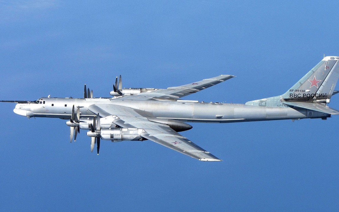 Tu-95: Lá bài chiến lược không thể thay thế của Nga