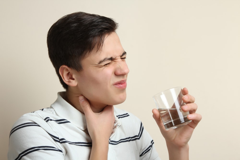 Hậu quả khi không chữa viêm họng đúng cách- Ảnh 1.
