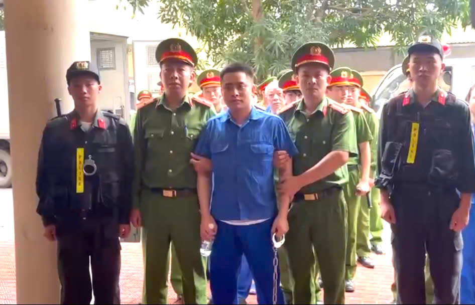 Xét xử sơ thẩm vụ án ma túy khiến cán bộ Công an hy sinh- Ảnh 1. Xét xử sơ thẩm vụ án ma túy khiến cán bộ Công an hy sinh- Ảnh 1.